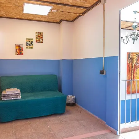 Loft Center & Large Terrace Appartamento